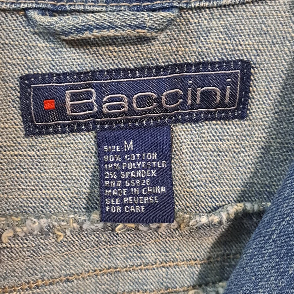 Vintage Baccini fitted jean denim jacket - Med - embroidered v-neck button-up